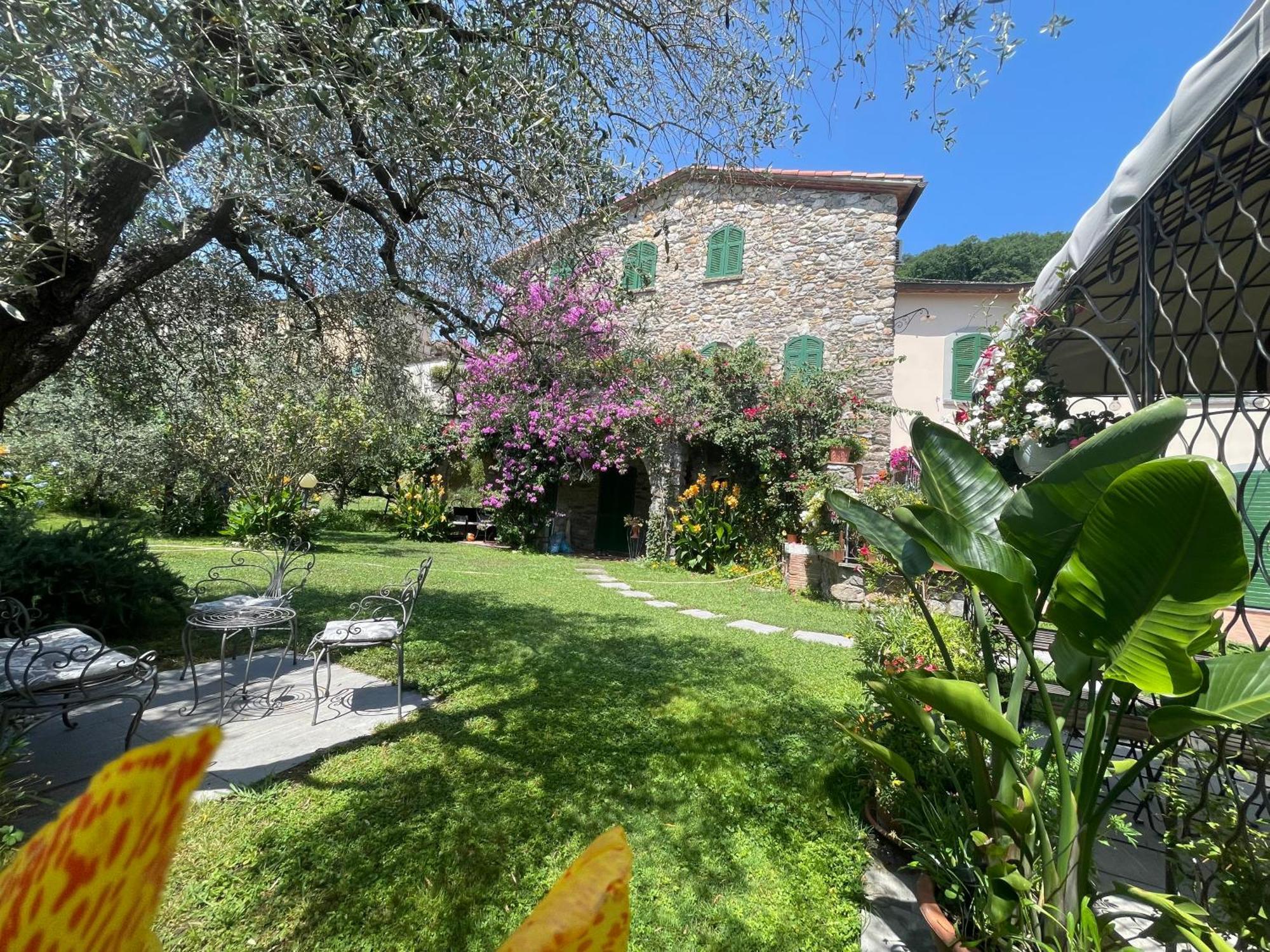 Hotel Il Casale Del Magra Ameglia Exterior foto
